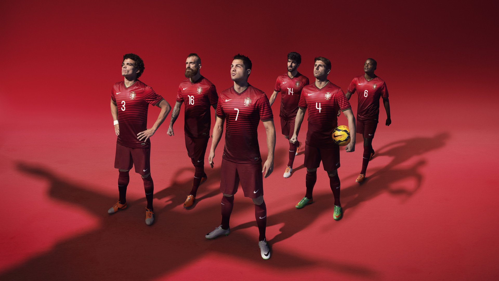 中国青少年篮球普及推广项目获得国家支持，逐步走向规模化，全国青少年篮球